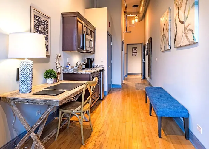 124 Lofts - Downtown Dundee - Walk To Dining