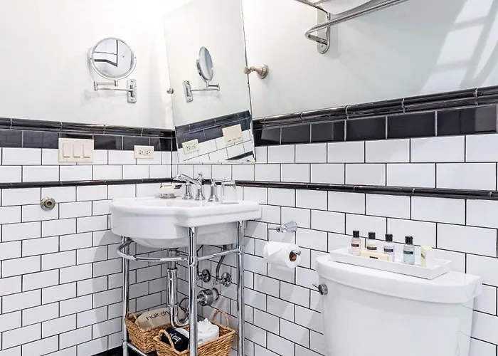 124 Lofts - Downtown Dundee - Walk To Dining Apartment